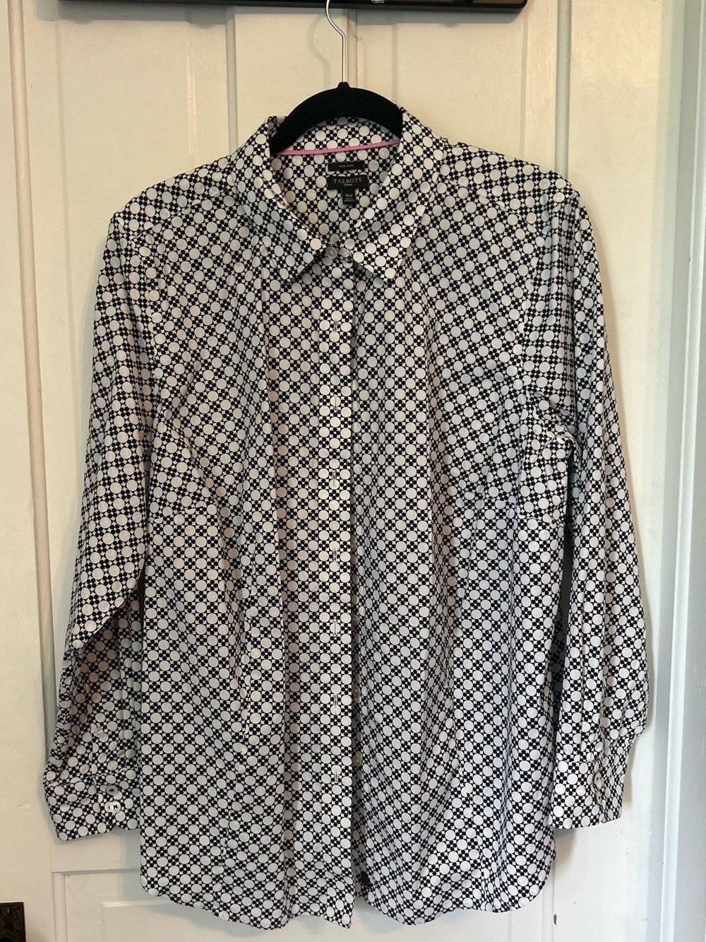 Talbots Non Iron Black and White Geometric Button-Up Blouse